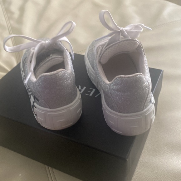 Versace Trainers - Picture 2 of 7